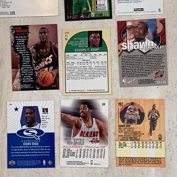 Shawn Kemp 1990 Basketball Cards Rookie NBA Hoops 279 Seattle Supersonics - Picture 11 of 16